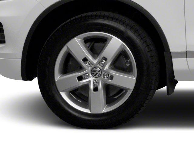 2011 Volkswagen Touareg Vehicle Photo in Willow Grove, PA 19090