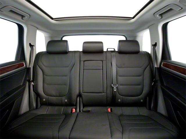 2011 Volkswagen Touareg Vehicle Photo in Willow Grove, PA 19090
