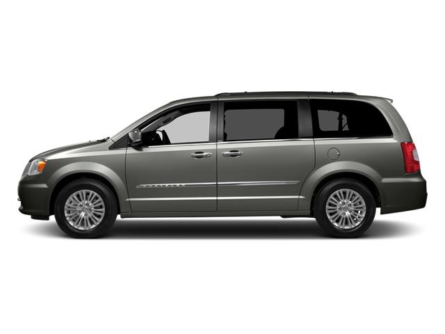 2012 Chrysler Town & Country Vehicle Photo in Trevose, PA 19053