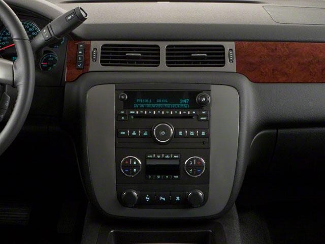 2012 GMC Yukon XL Vehicle Photo in BOONVILLE, IN 47601-9633