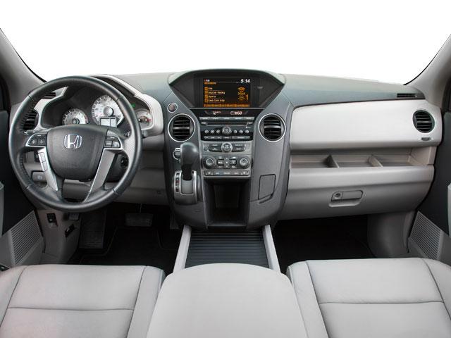 2012 Honda Pilot Vehicle Photo in Appleton, WI 54913