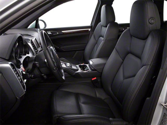 2012 Porsche Cayenne Vehicle Photo in PEMBROKE PINES, FL 33024-6534