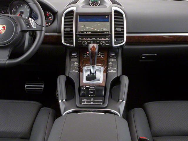 2012 Porsche Cayenne Vehicle Photo in PEMBROKE PINES, FL 33024-6534