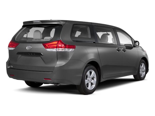 2012 Toyota Sienna Vehicle Photo in Memphis, TN 38128