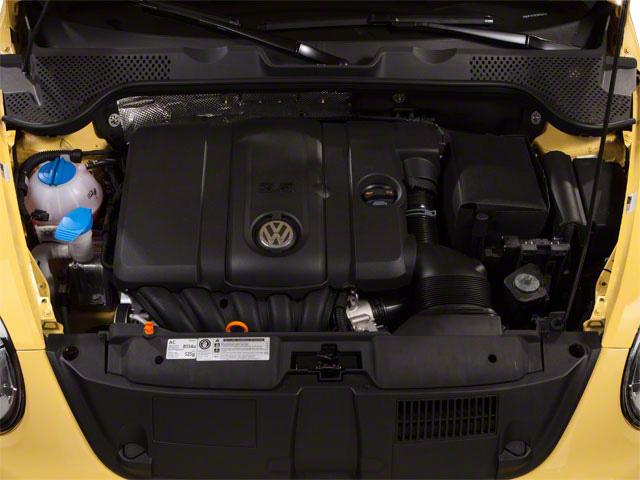 2012 Volkswagen Beetle Vehicle Photo in MIAMI, FL 33172-3015