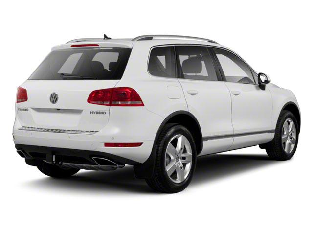 2012 Volkswagen Touareg Vehicle Photo in Philadelphia, PA 19116