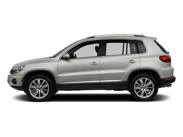 2012 Volkswagen Tiguan Vehicle Photo in Green Bay, WI 54304