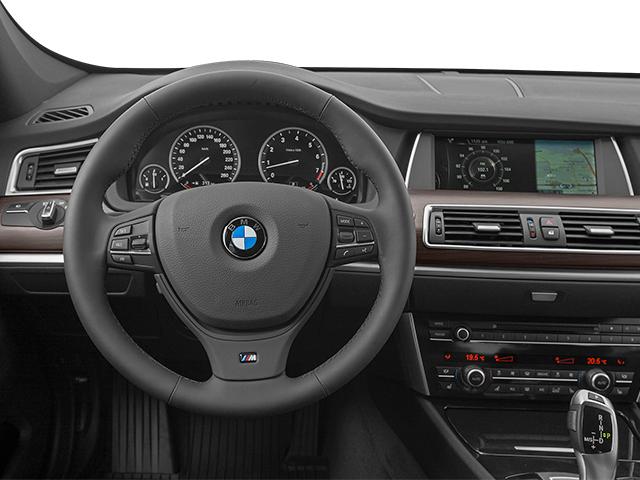 2013 BMW 5 Series 535i photo 13