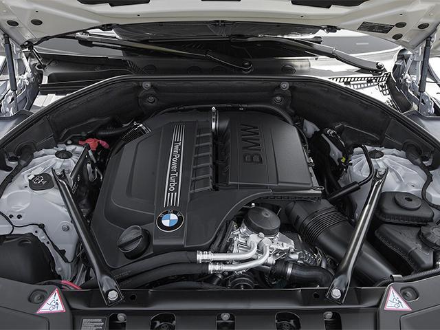 2013 BMW 5 Series 535i photo 12