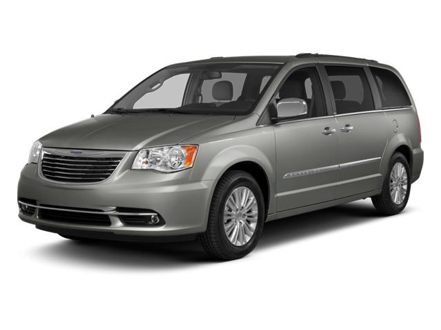 2013 Chrysler Town & Country Vehicle Photo in MEDINA, OH 44256-9631