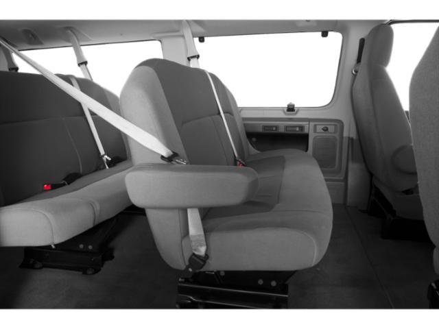 2013 Ford E-Series Econoline Wagon XL photo 17