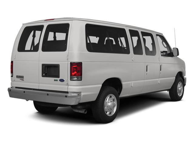 2013 Ford E-Series Econoline Wagon XL photo 7