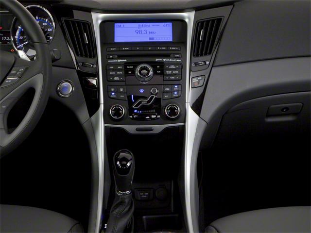 2013 Hyundai SONATA Vehicle Photo in Tampa, FL 33614