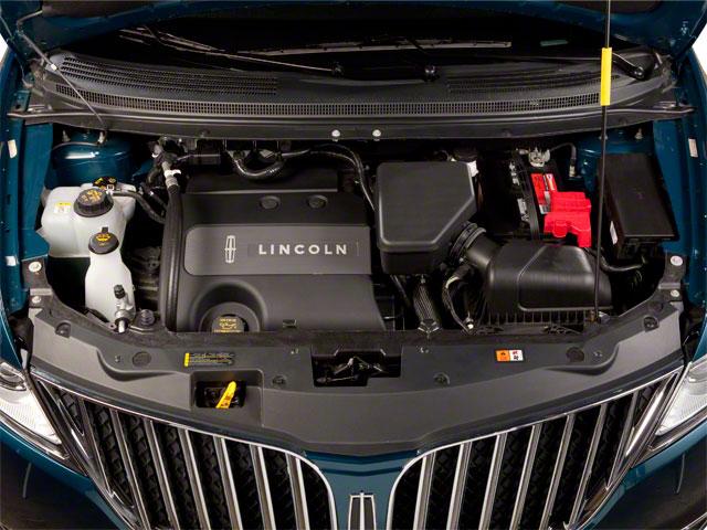 2013 Lincoln MKX Vehicle Photo in GAINESVILLE, TX 76240-2013