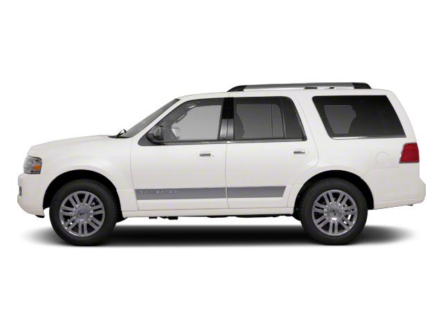 2013 Lincoln Navigator Vehicle Photo in Pembroke Pines , FL 33027