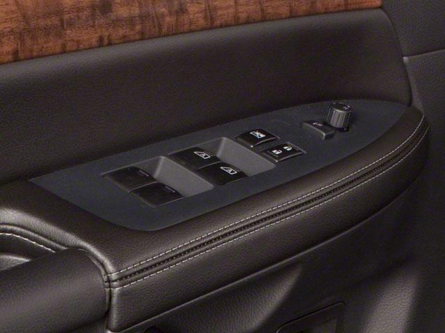 2013 Nissan Armada Vehicle Photo in DENTON, TX 76210-9321