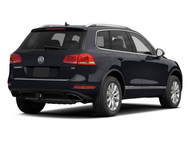 2014 Volkswagen Touareg Vehicle Photo in PEORIA, AZ 85382-3715