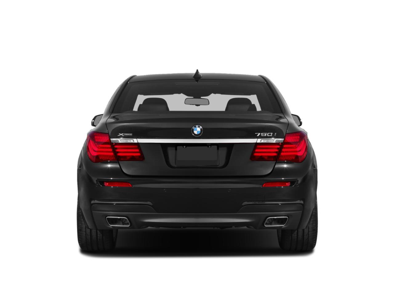 2015 BMW 7 Series Vehicle Photo in GREEN BAY, WI 54303-3330