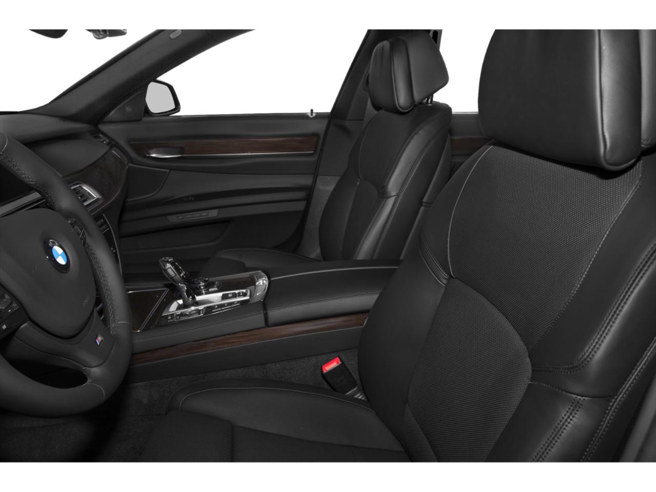 2015 BMW 7 Series Vehicle Photo in GREEN BAY, WI 54303-3330