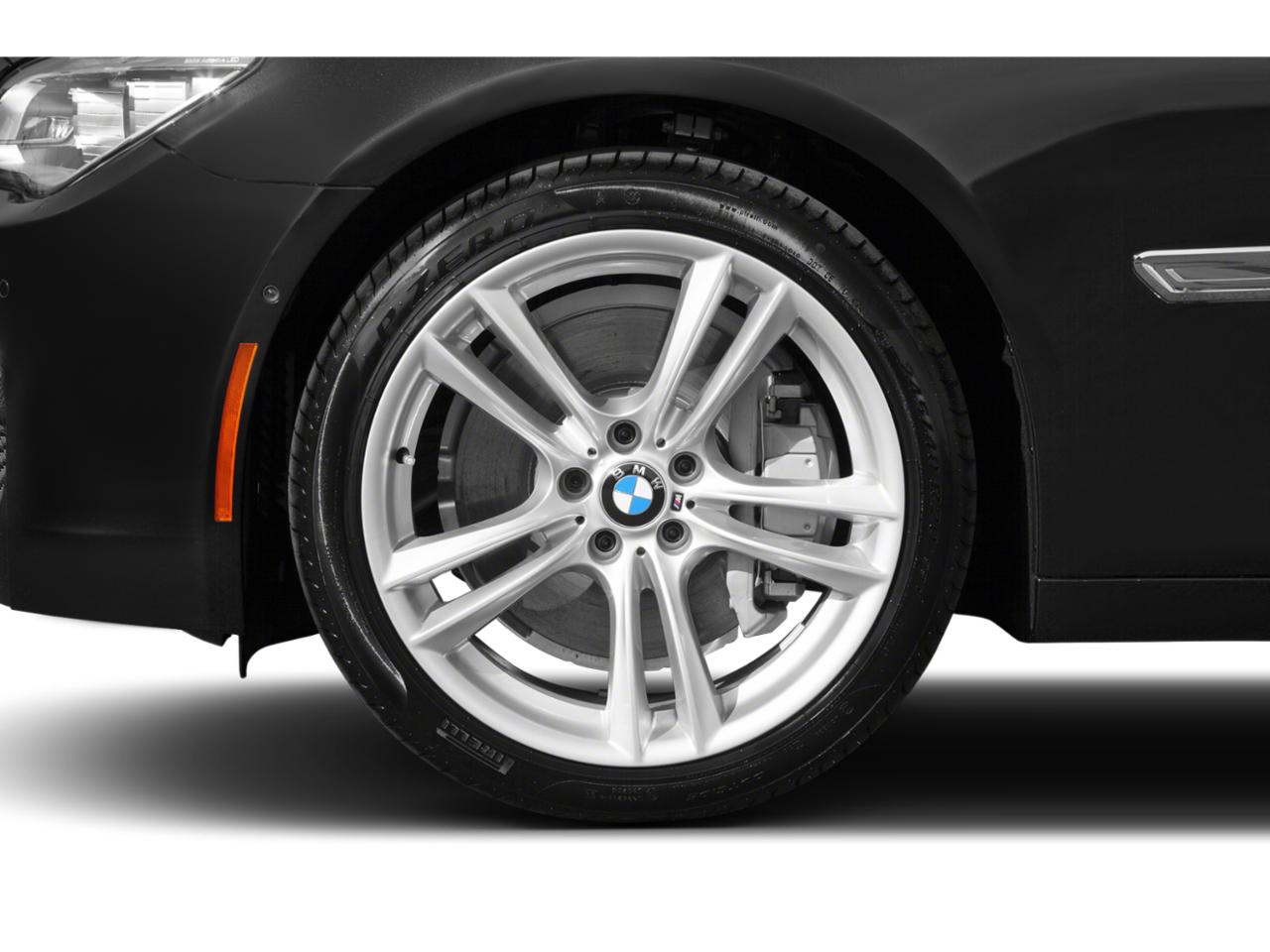 2015 BMW 7 Series Vehicle Photo in GREEN BAY, WI 54303-3330