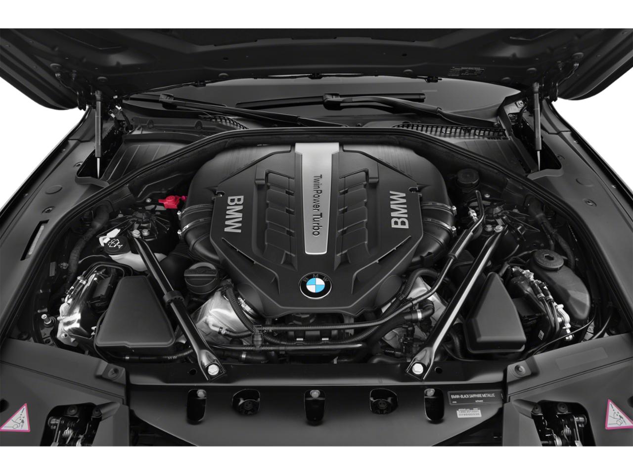 2015 BMW 7 Series Vehicle Photo in GREEN BAY, WI 54303-3330
