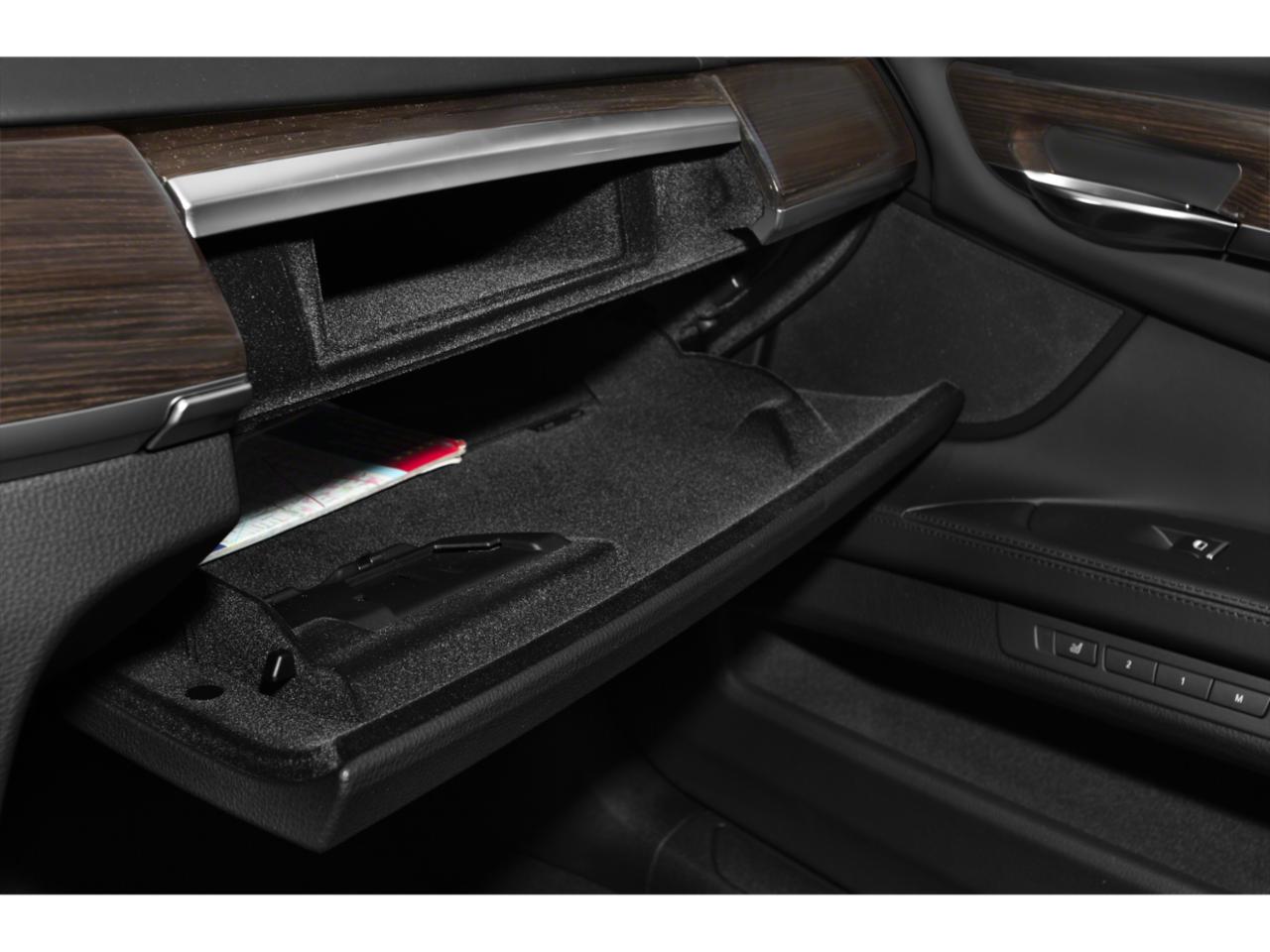 2015 BMW 7 Series Vehicle Photo in GREEN BAY, WI 54303-3330