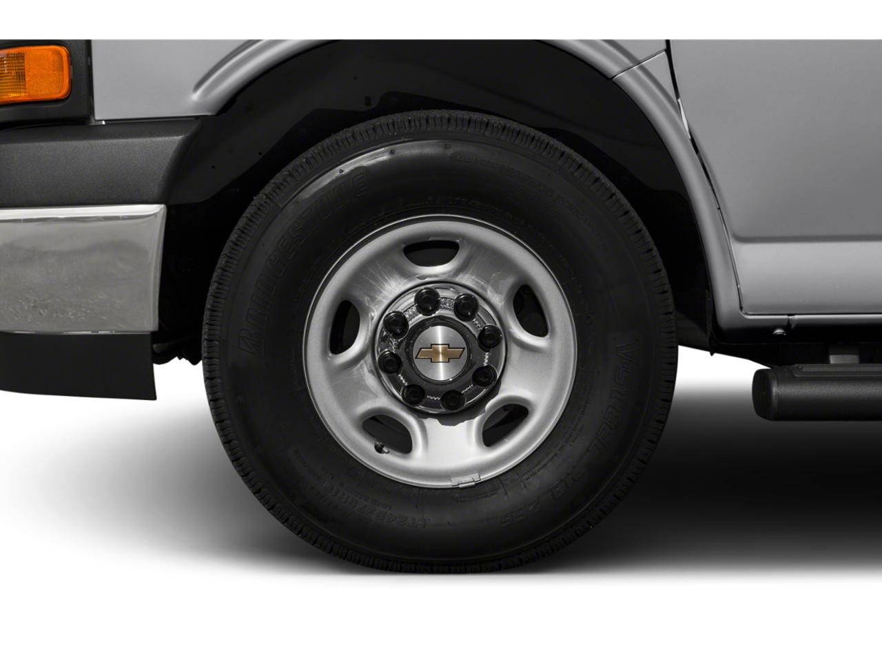 2015 Chevrolet Express Passenger Vehicle Photo in DENTON, TX 76210-9321