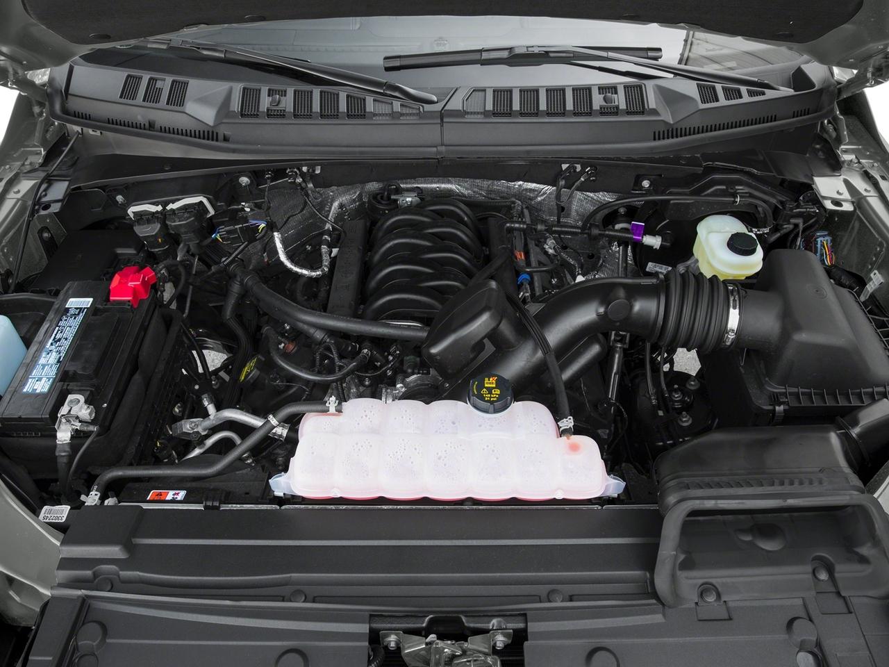 2015 Ford F150 4WD SuperCrew 51/2 Ft Box Lariat Tuxedo Black Metallic