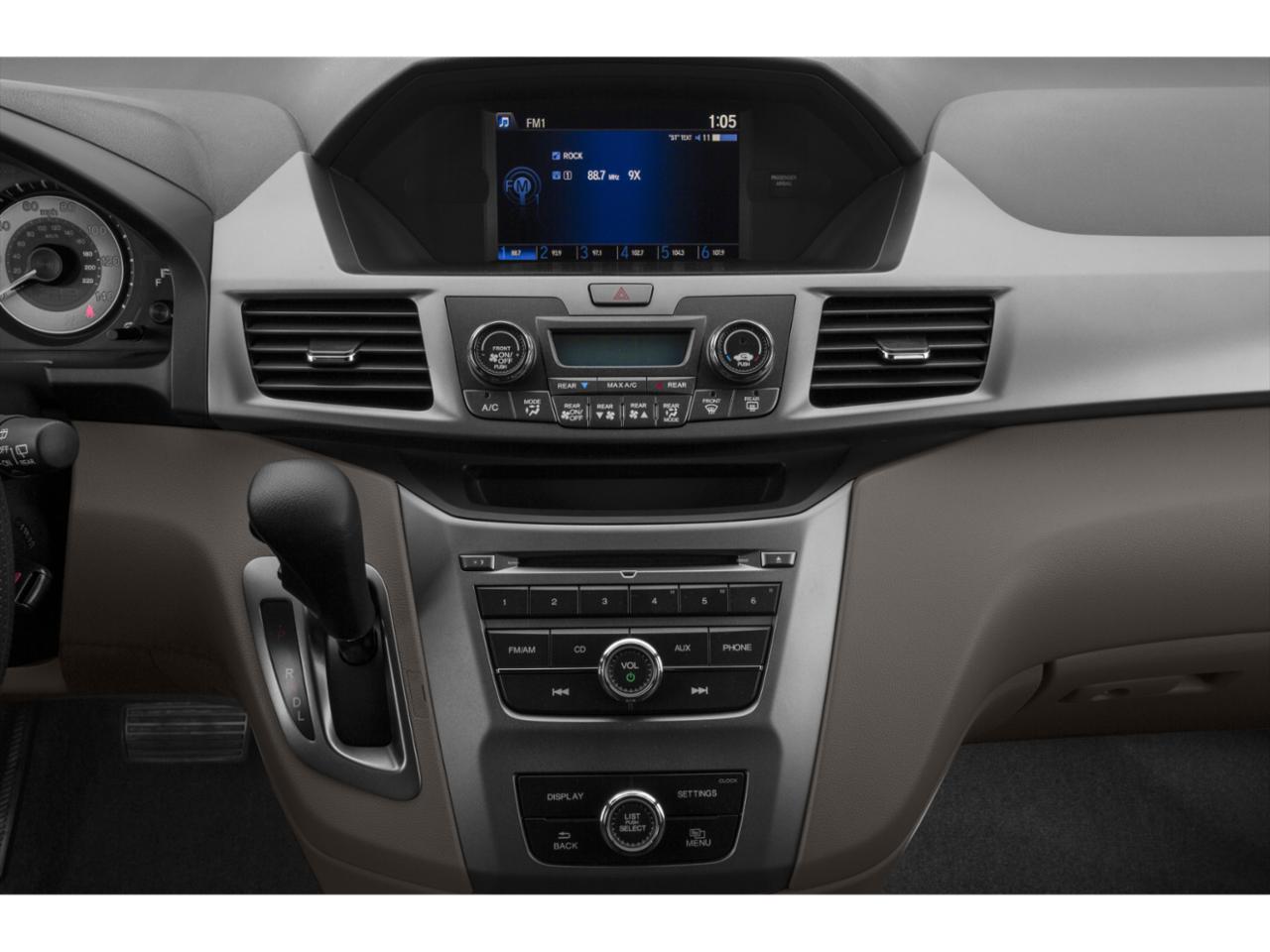 2015 Honda Odyssey Vehicle Photo in Valencia, CA 91355-1794