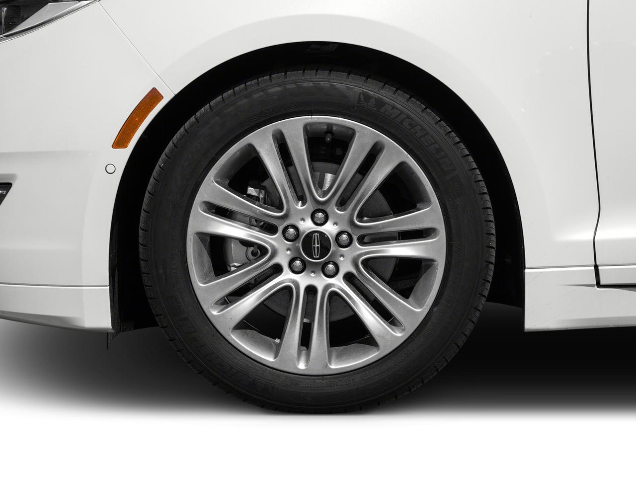 2015 LINCOLN MKZ Vehicle Photo in BEACHWOOD, OH 44122-4298