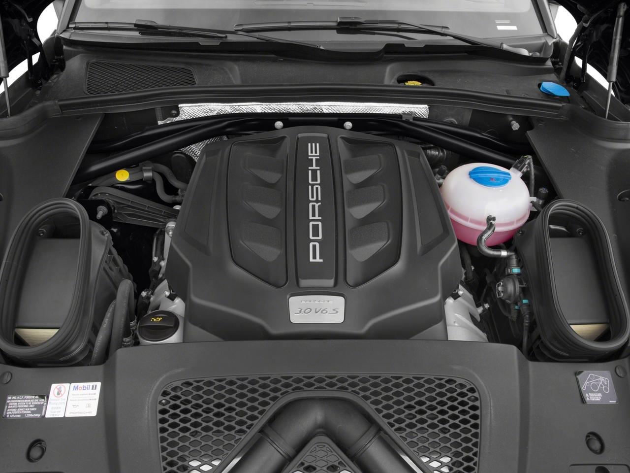 2015 Porsche Macan Vehicle Photo in Grapevine, TX 76051