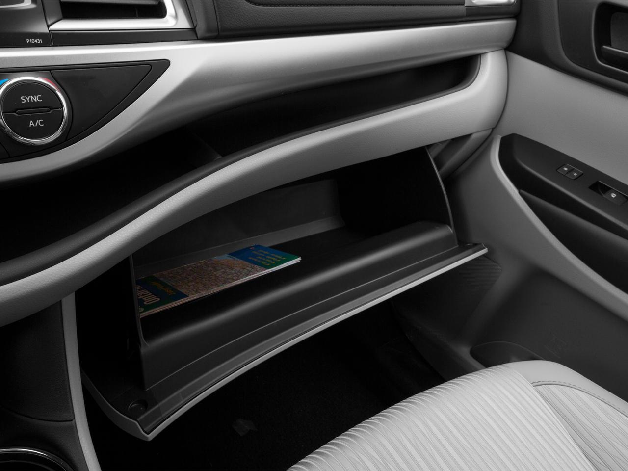2015 Toyota Highlander Hybrid Vehicle Photo in Grapevine, TX 76051