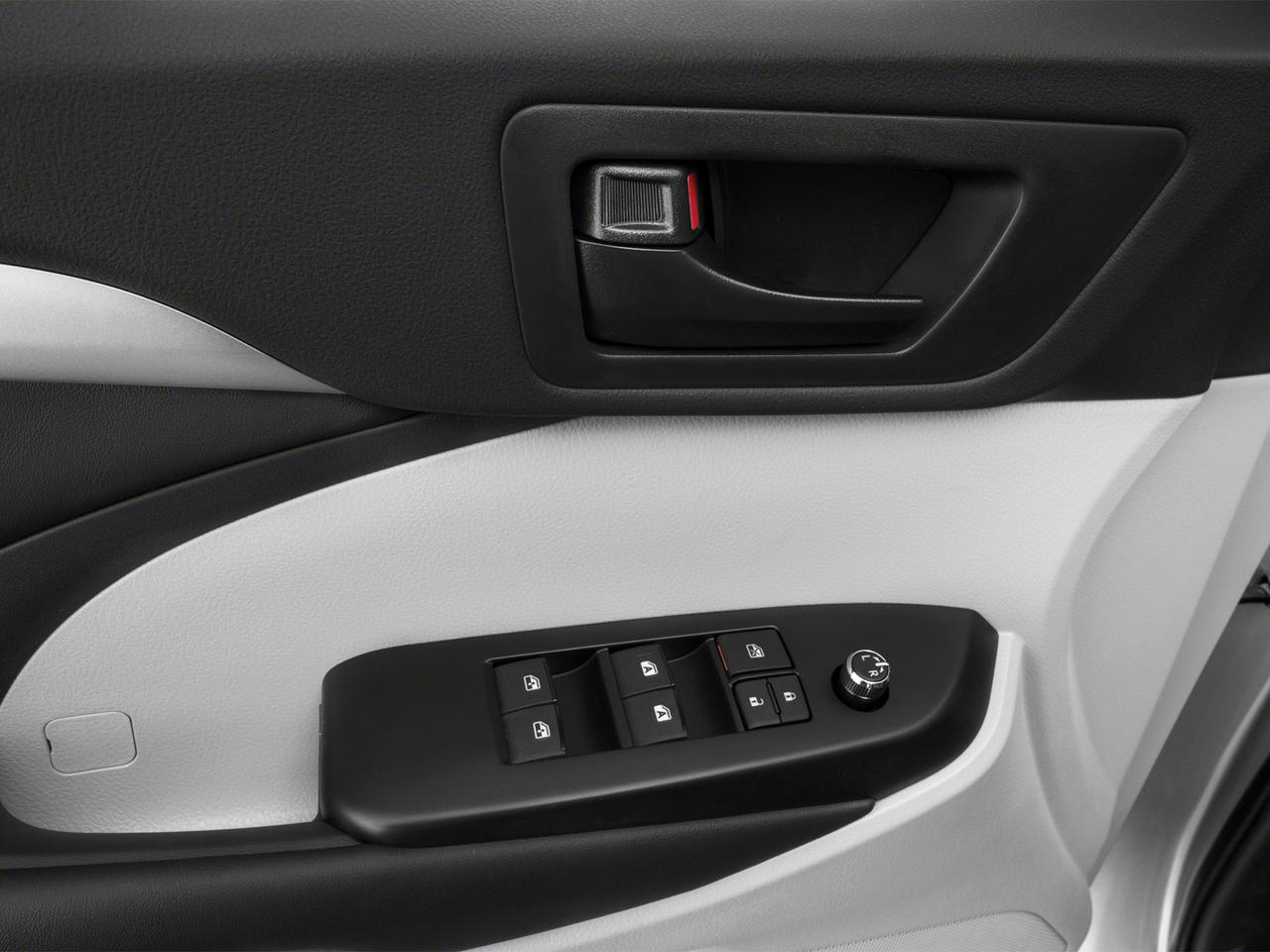 2015 Toyota Highlander Hybrid Vehicle Photo in Grapevine, TX 76051