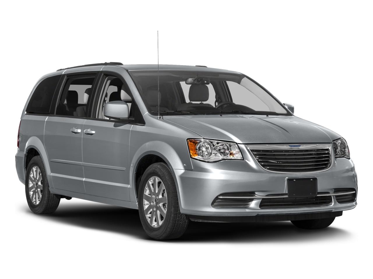 2016 Chrysler Town & Country Vehicle Photo in Appleton, WI 54913