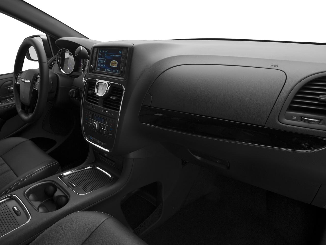 2016 Chrysler Town & Country Vehicle Photo in Corpus Christi, TX 78415