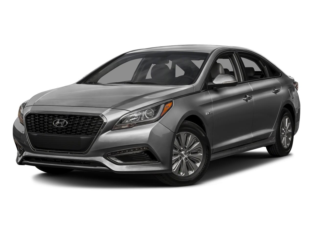 2016 Hyundai SONATA Hybrid Vehicle Photo in Appleton, WI 54913