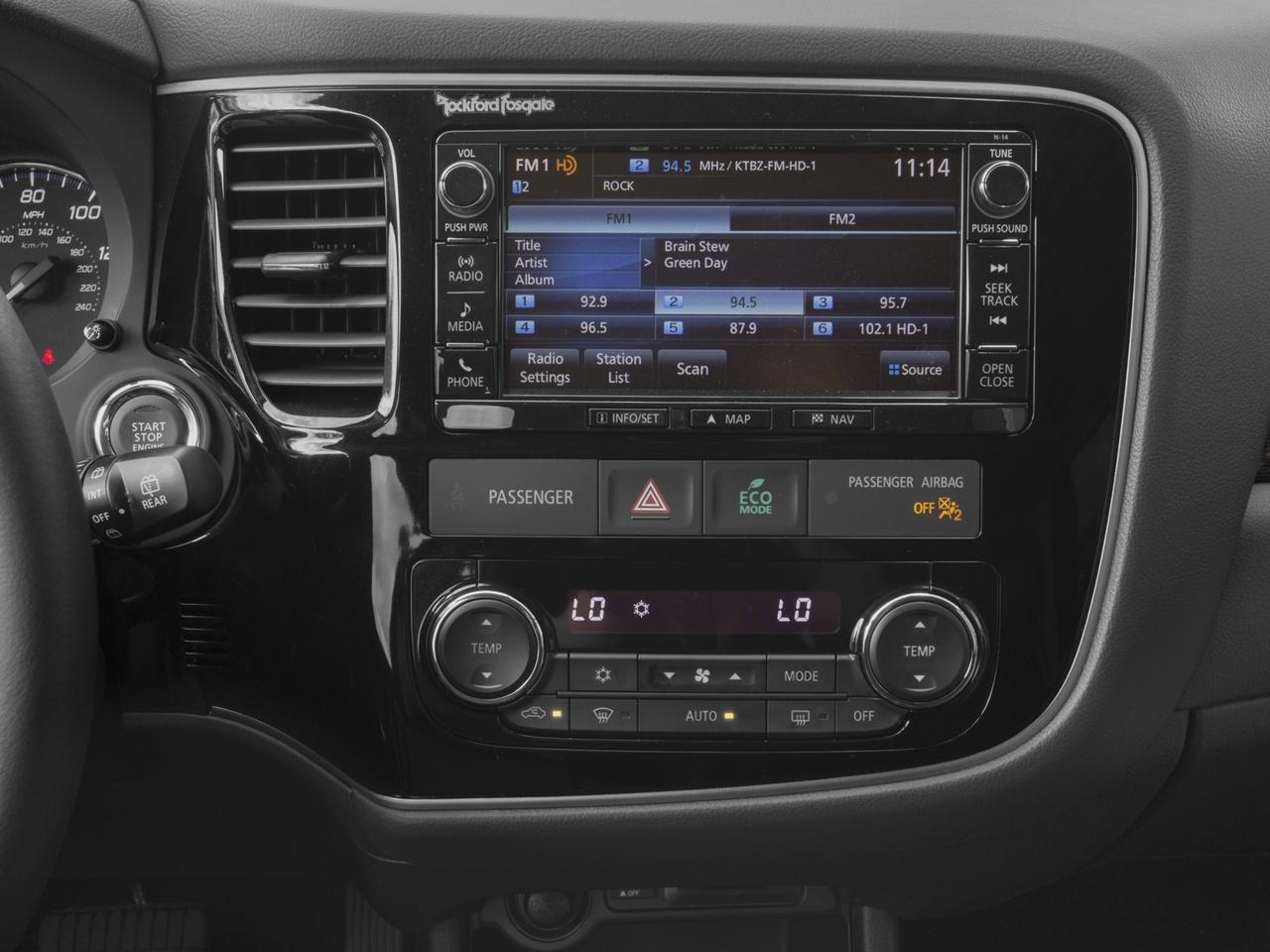 2016 Mitsubishi Outlander Vehicle Photo in Statesboro, GA 30458