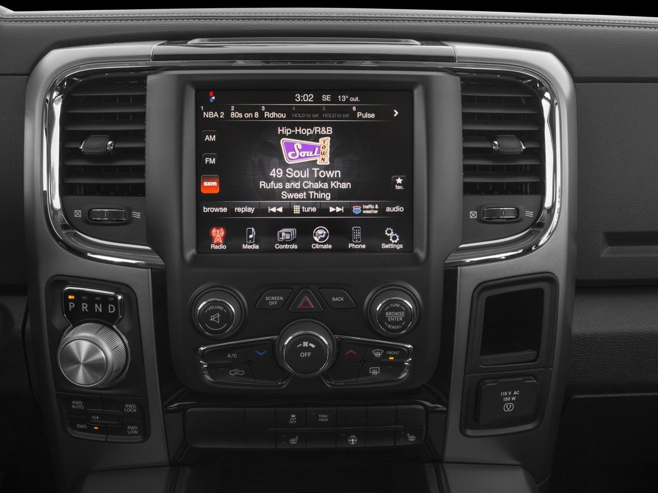 2016 Ram 1500 Vehicle Photo in JOLIET, IL 60435-8135