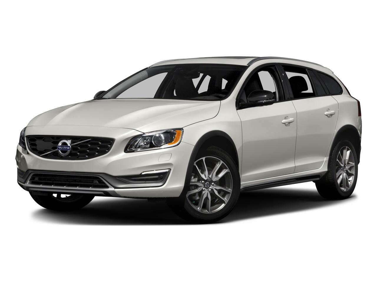 2016 Volvo V60 Cross Country Vehicle Photo in Appleton, WI 54913