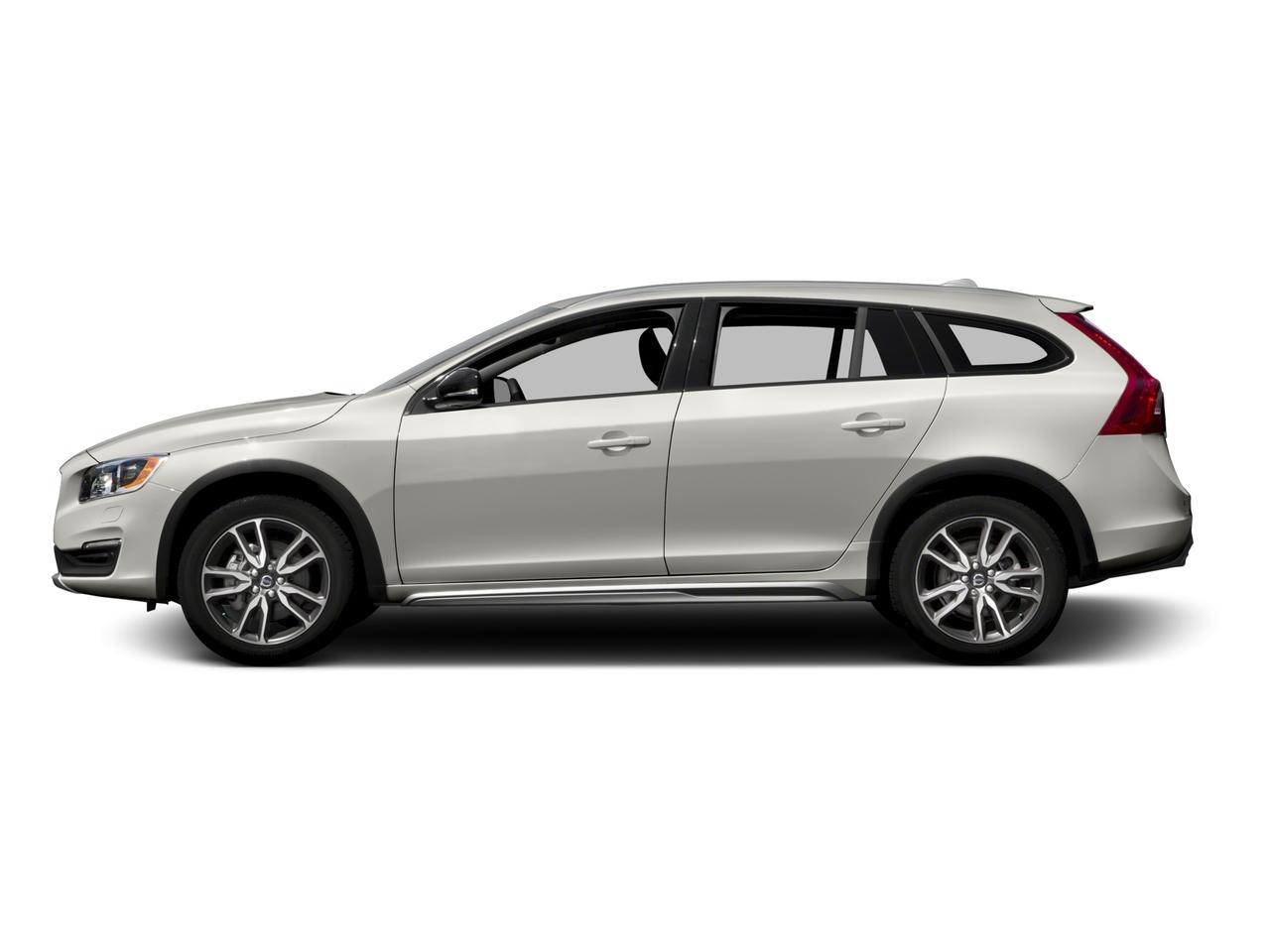 2016 Volvo V60 Cross Country Vehicle Photo in Appleton, WI 54913