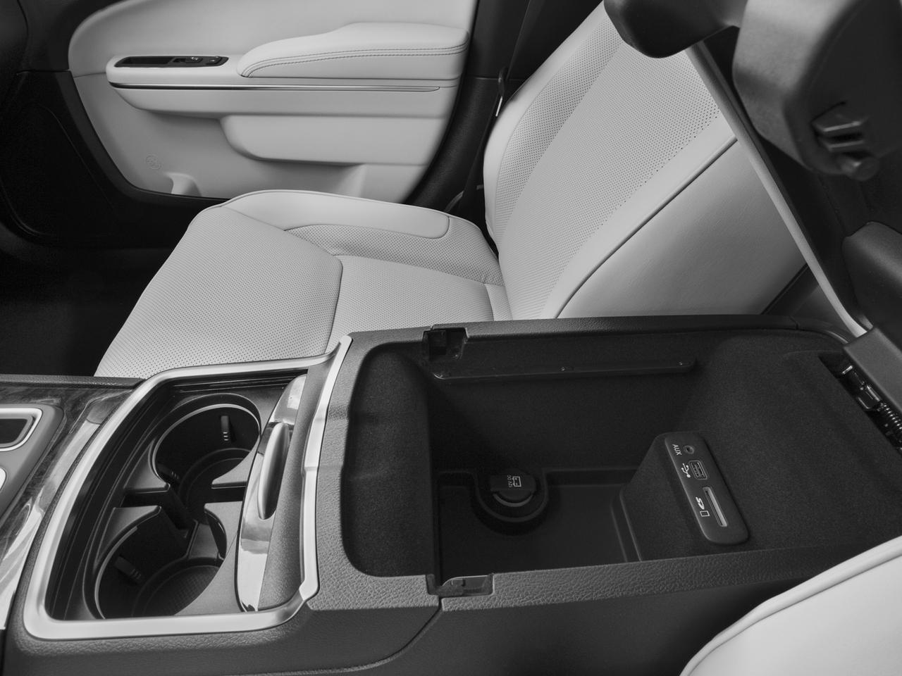2017 Chrysler 300 Vehicle Photo in Hinesville, GA 31313