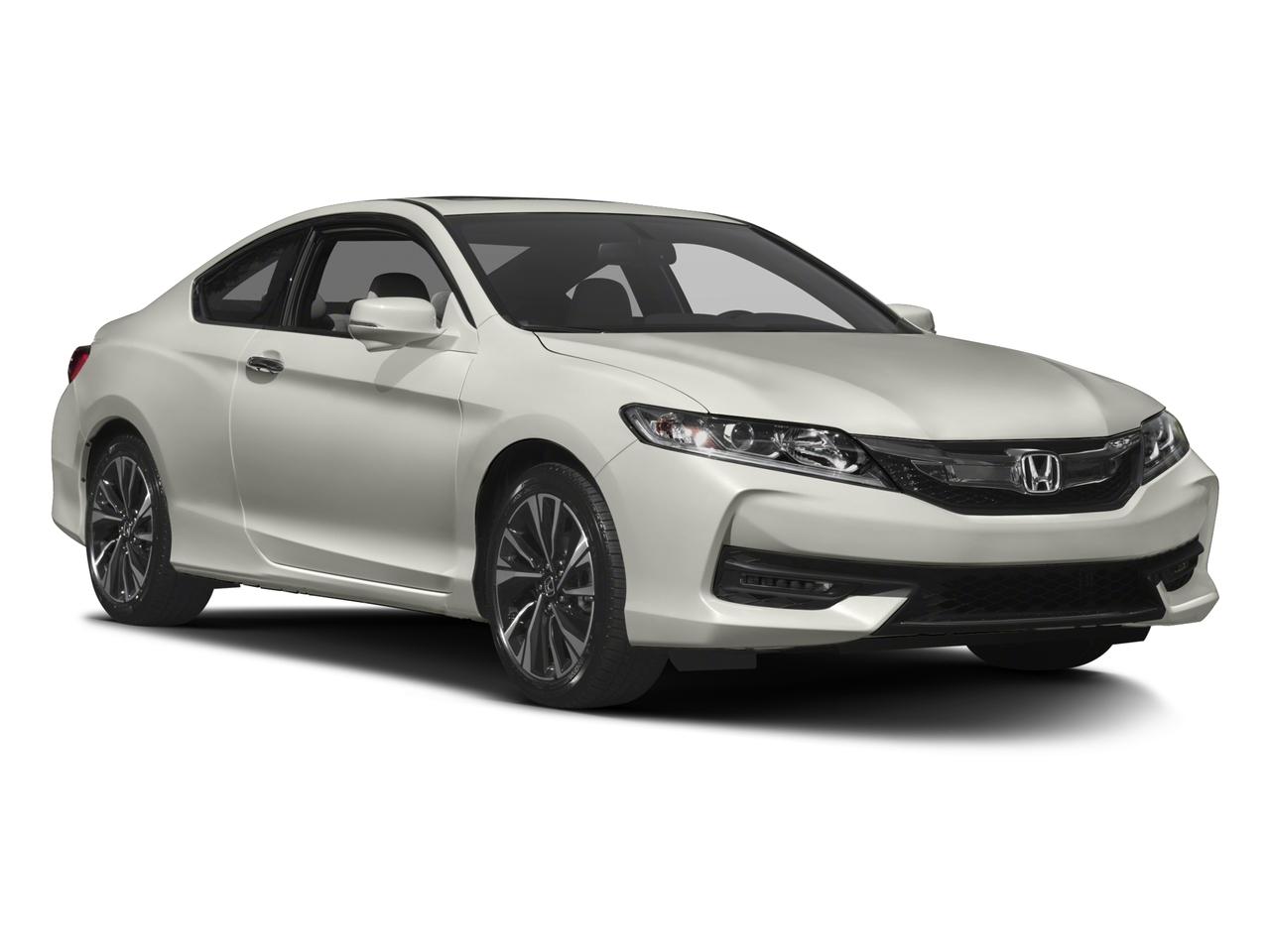 2017 Honda Accord Coupe Vehicle Photo in SOUTH PORTLAND, ME 04106-1997