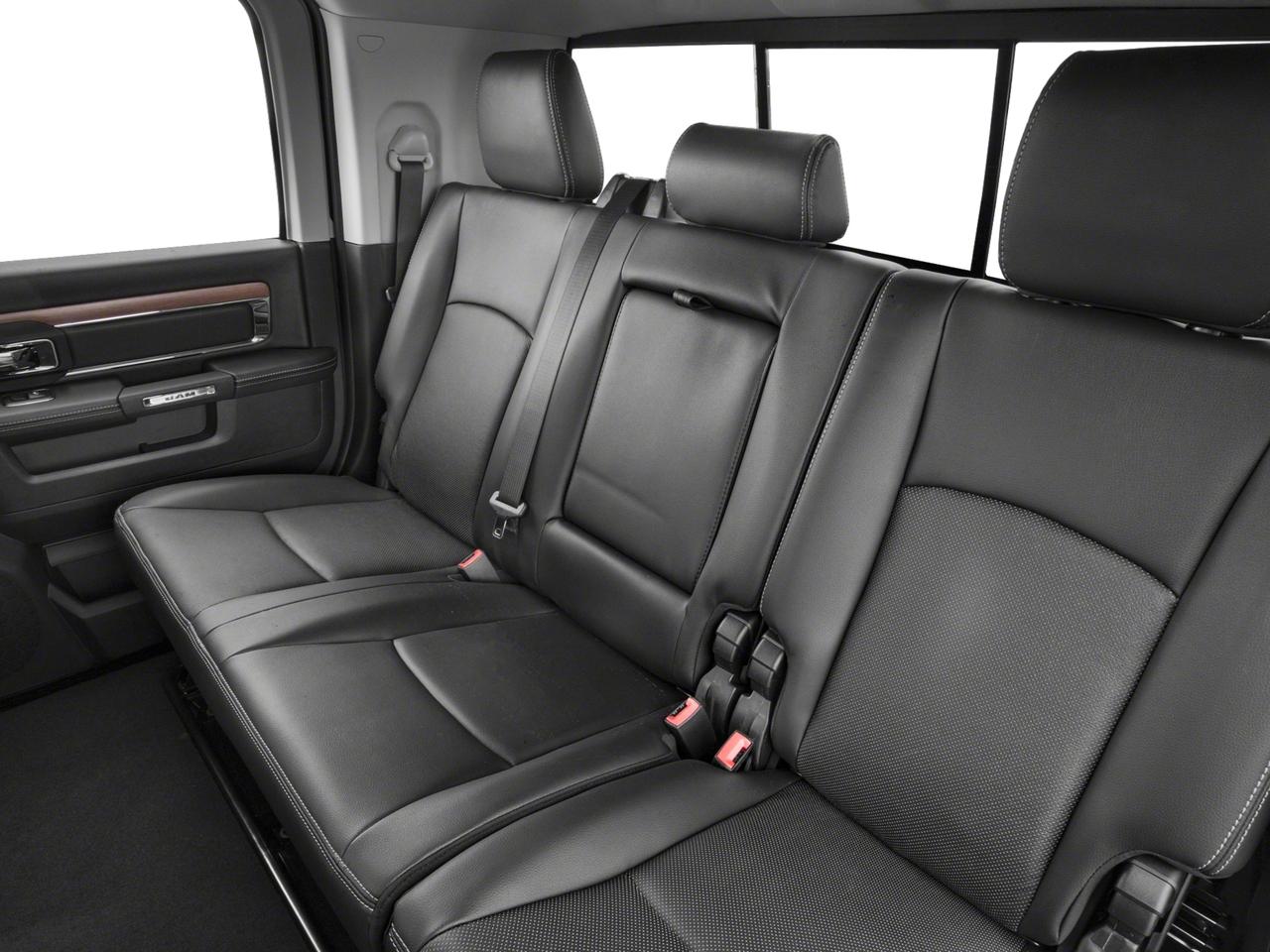 2017 Ram 3500 Vehicle Photo in DENTON, TX 76210-9321