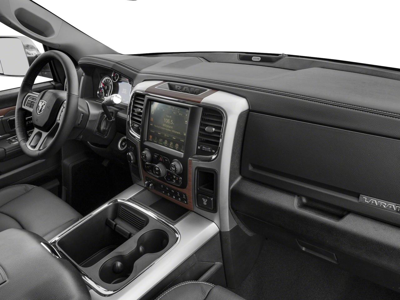 2017 Ram 3500 Vehicle Photo in DENTON, TX 76210-9321