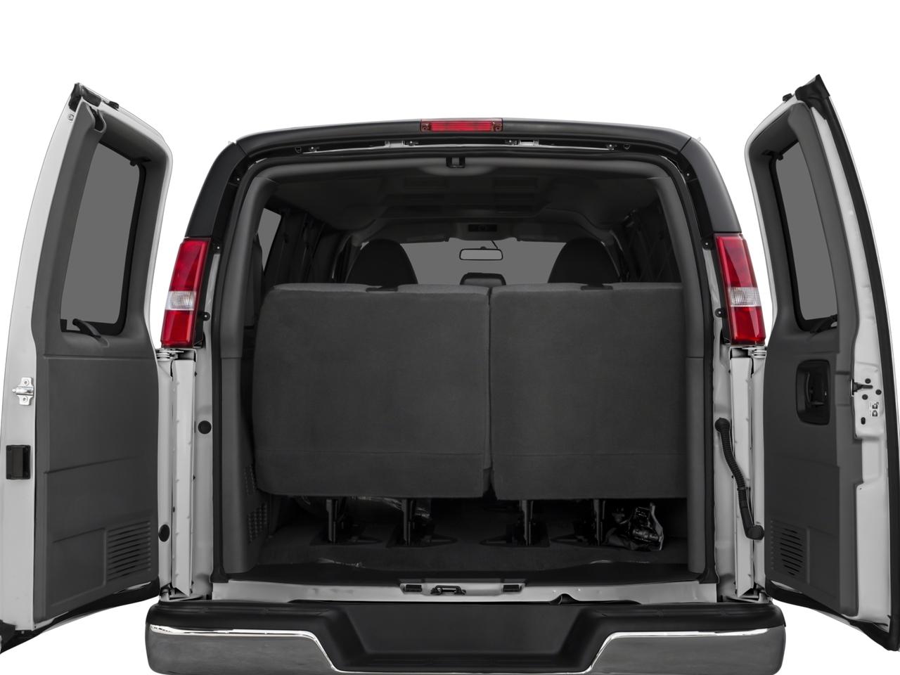 2018 GMC Savana Passenger Vehicle Photo in Corpus Christi, TX 78415