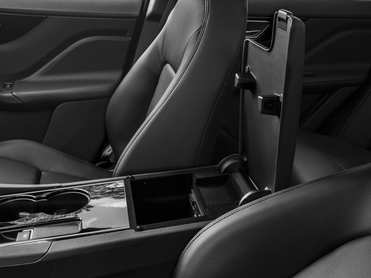 2018 Jaguar F-PACE Vehicle Photo in SELMA, TX 78154-1460