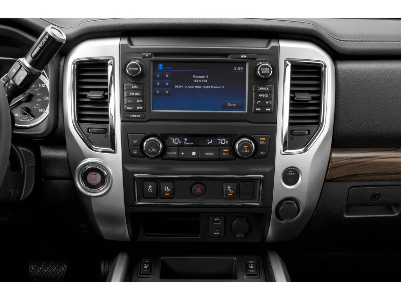 2018 Nissan Titan Vehicle Photo in Grapevine, TX 76051