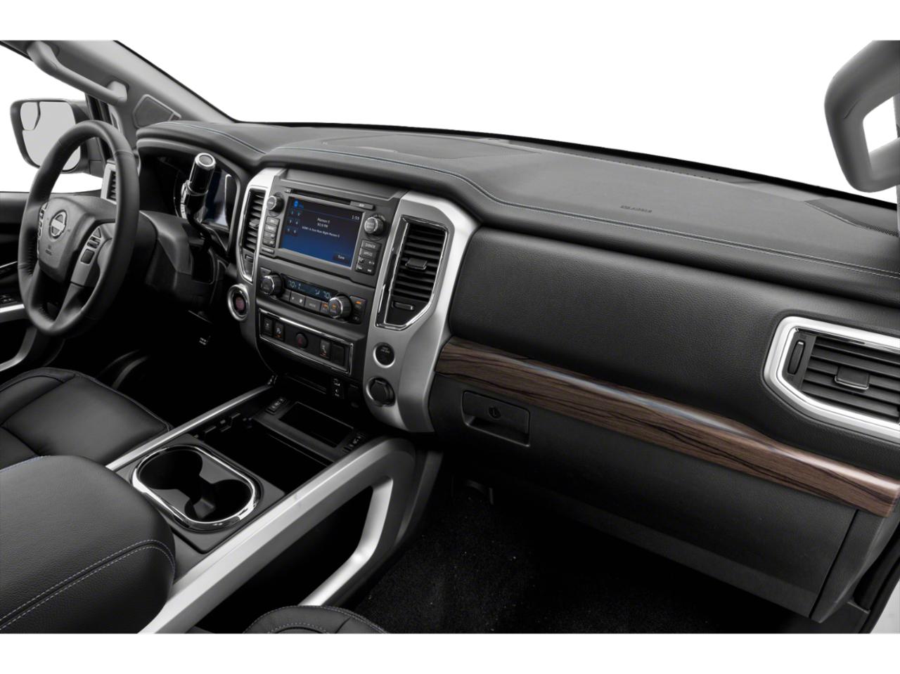 2018 Nissan Titan Vehicle Photo in Grapevine, TX 76051