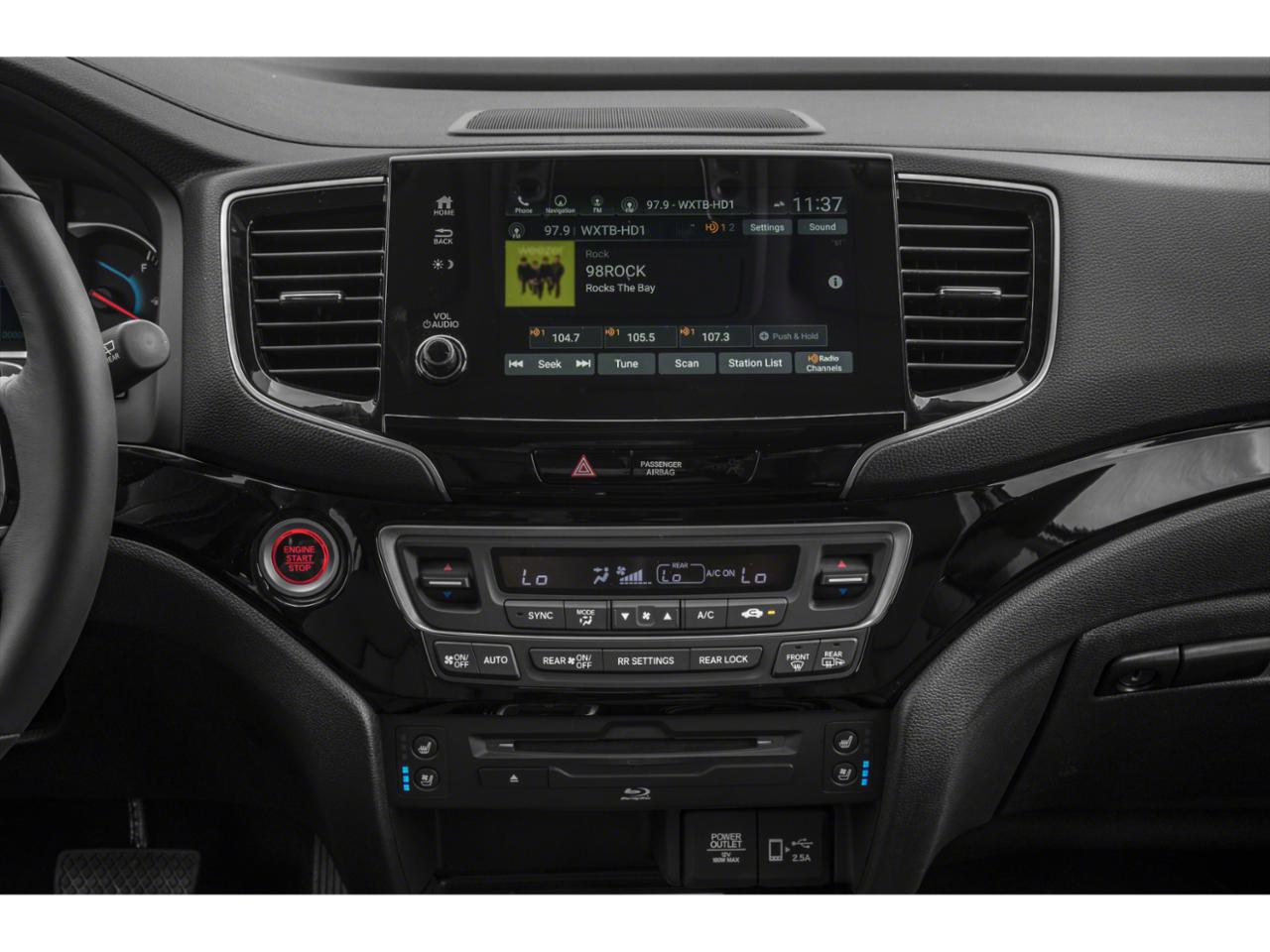 2019 Honda Pilot Vehicle Photo in Appleton, WI 54913