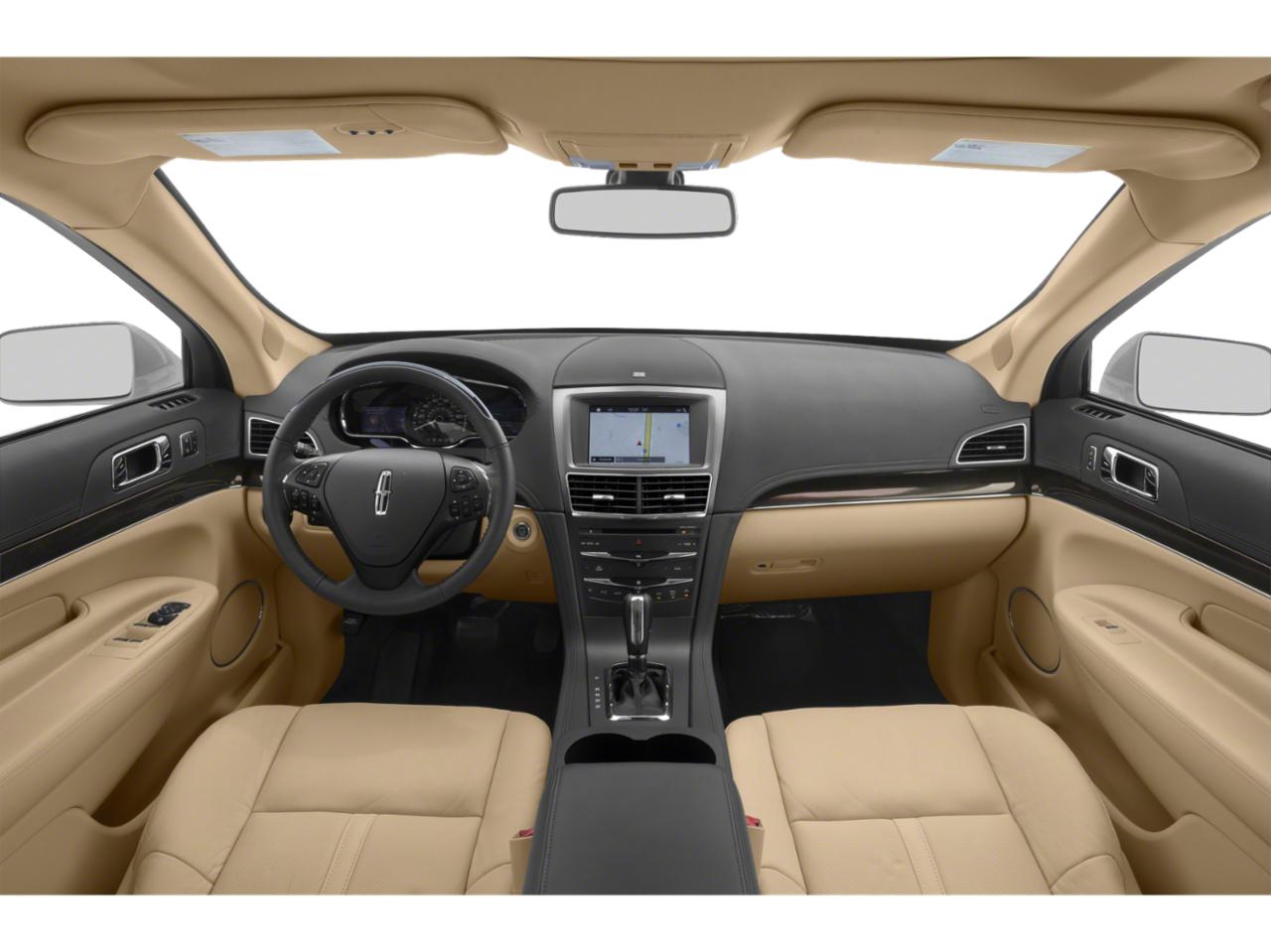 2019 Lincoln MKT Vehicle Photo in TOPEKA, KS 66609-0000